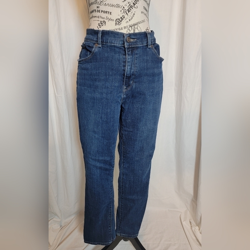 Levis Classic Straight
